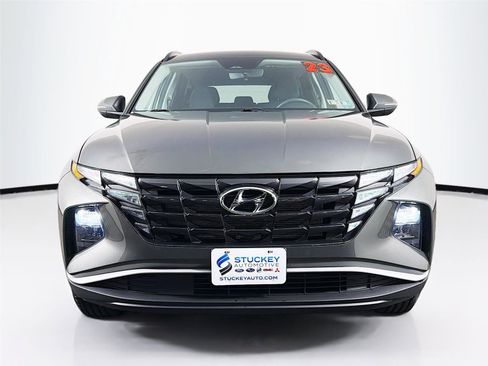 Used 2023 Hyundai Tucson SEL image 2