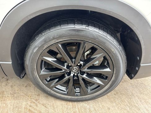 Used 2022 MAZDA CX-9 Touring Plus image 9