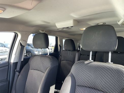 Used 2020 Dodge Journey SE w/ SE Popular Equipment Group image 23