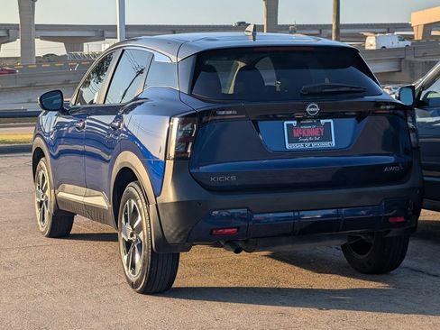 Certified 2025 Nissan Kicks SV w/ Charging Package AWD/4WD image 4