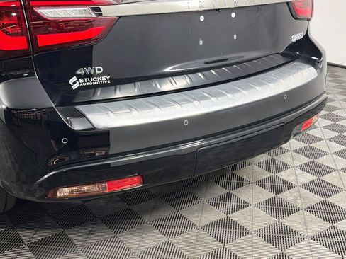 Used 2023 INFINITI QX80 Premium Select w/ Cargo Package AWD/4WD image 39