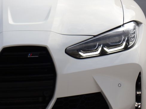 Used 2024 BMW M3 Competition w/ Executive Package image 4