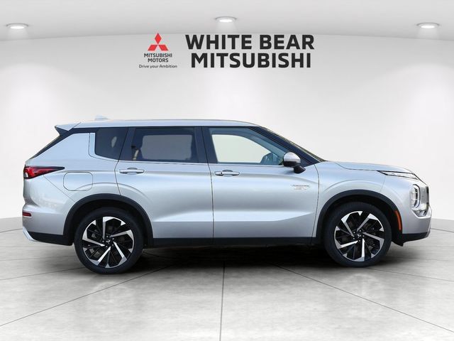 Used 2024 Mitsubishi Outlander SE AWD/4WD image 6