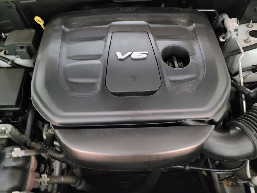 Used 2018 Jeep Grand Cherokee Altitude AWD/4WD image 30