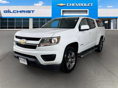 Used 2017 Chevrolet Colorado W/T w/ Custom Special Edition RWD image 4
