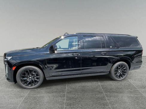 Certified 2023 Cadillac Escalade ESV Sport w/ LPO, ONYX Package AWD/4WD image 2