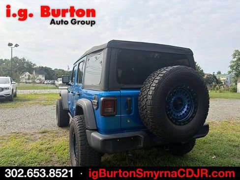 Used 2022 Jeep Wrangler Unlimited Sport AWD/4WD image 6