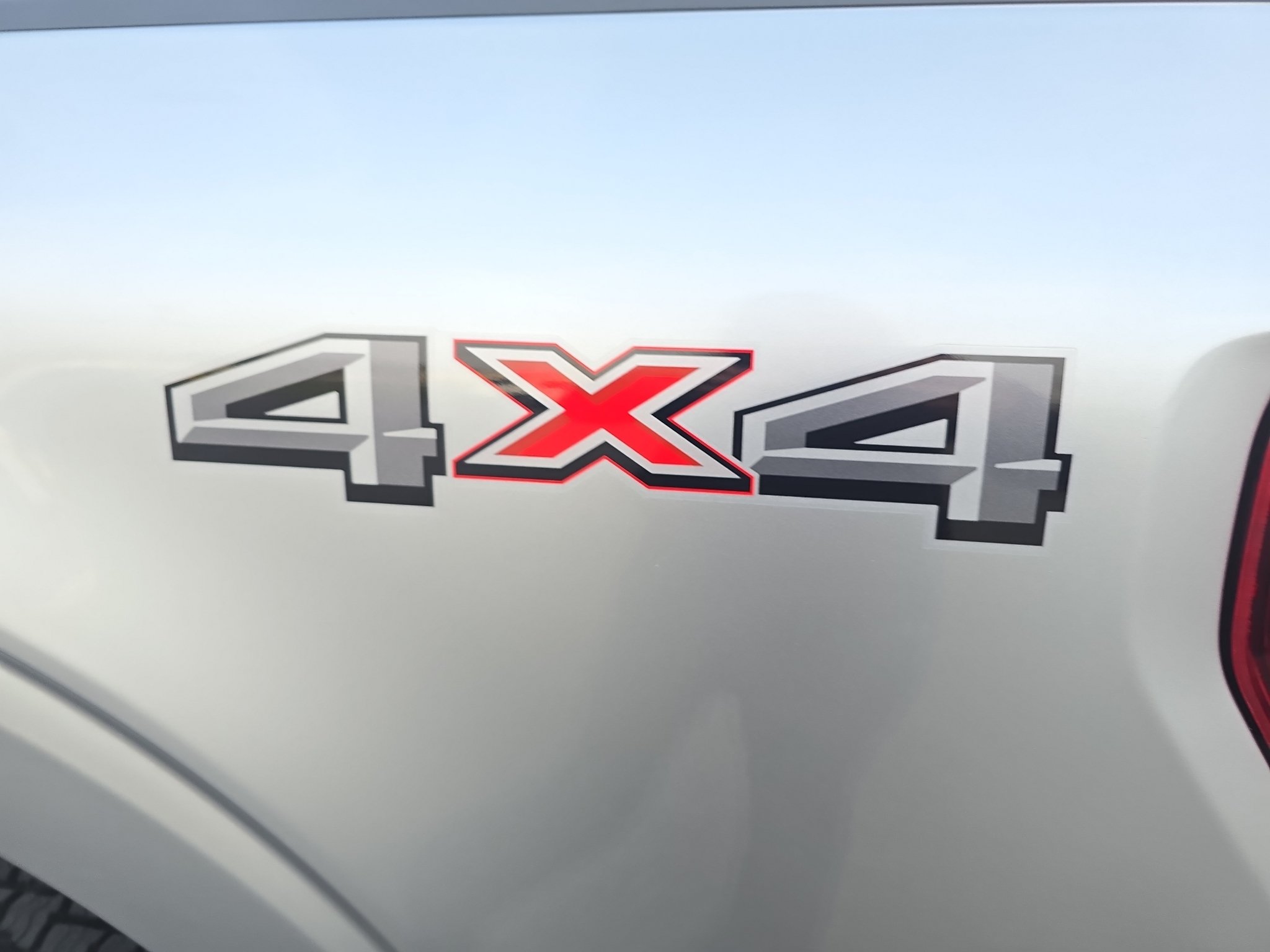 Used 2022 Ford F150 XLT w/ Equipment Group 302A High AWD/4WD image 11