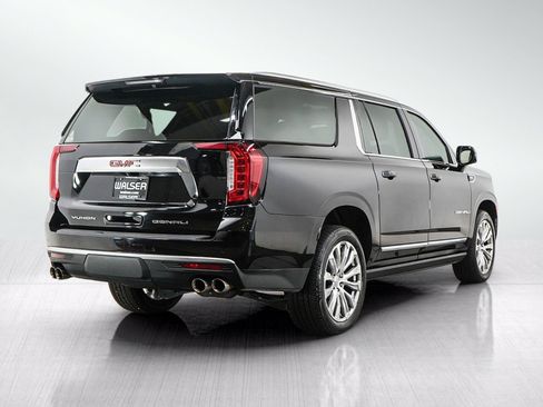 Used 2022 GMC Yukon XL Denali AWD/4WD image 5