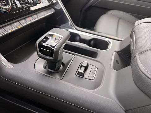 New 2026 GMC Sierra 1500 Denali w/ Denali Reserve Package image 16