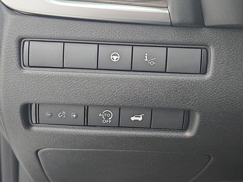 New 2026 Nissan Rogue Platinum w/ Tech Package AWD/4WD image 26