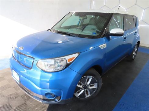 Used 2017 Kia Soul EV FWD image 4