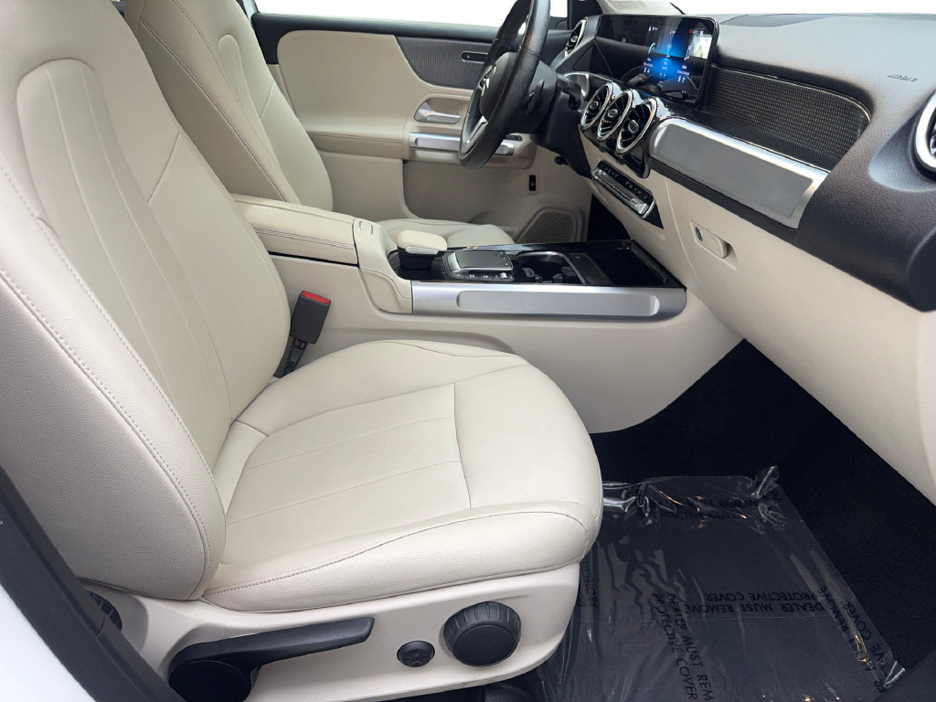 Used 2022 Mercedes-Benz GLB 250 image 49