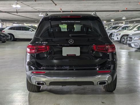 Used 2025 Mercedes-Benz GLB 250 image 9