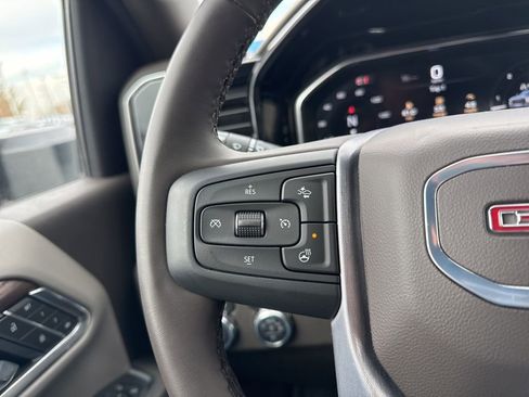 Used 2025 GMC Sierra 2500 SLT w/ LPO, GMC Protection Package image 13