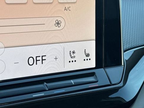 New 2026 Volkswagen Atlas Peak Edition AWD/4WD image 22