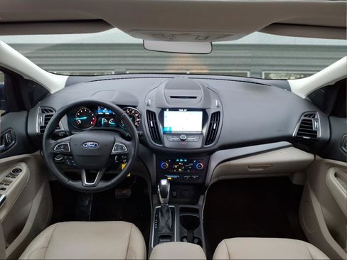 Used 2018 Ford Escape SEL image 13