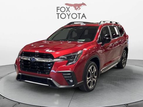 Used 2026 Subaru Ascent Limited image 1