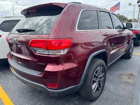 Used 2018 Jeep Grand Cherokee Laredo image 5