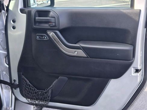 Used 2011 Jeep Wrangler Sport image 6