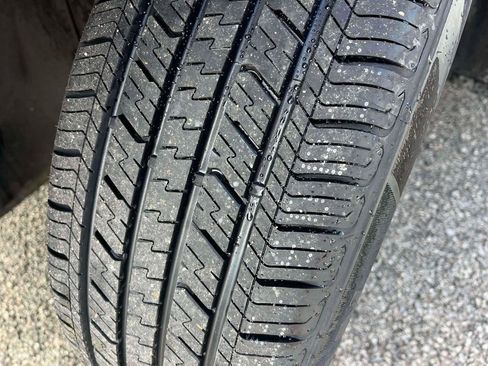 Used 2024 Jeep Compass Latitude image 35