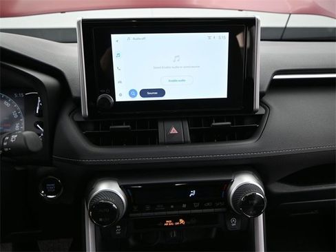 Used 2025 Toyota RAV4 XLE w/ Convenience Package image 7