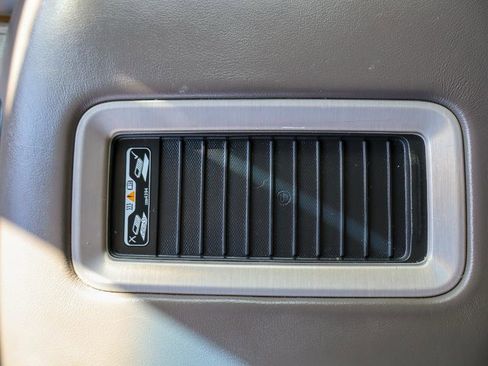 Used 2019 GMC Yukon Denali w/ Open Road Package image 23