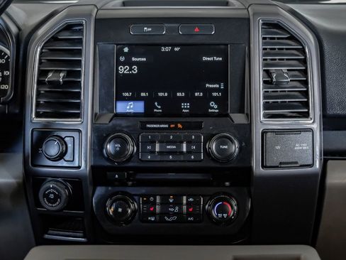 Used 2016 Ford F150 XLT w/ Equipment Group 302A Luxury image 24