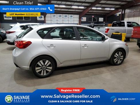 Used 2013 Kia Forte EX image 4