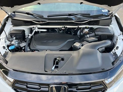 New 2026 Honda Odyssey Touring image 30
