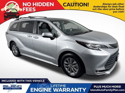 Certified 2022 Toyota Sienna XLE