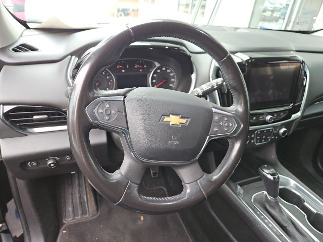 Used 2019 Chevrolet Traverse LT w/ LPO, 'HIT The Road' Package AWD/4WD image 12