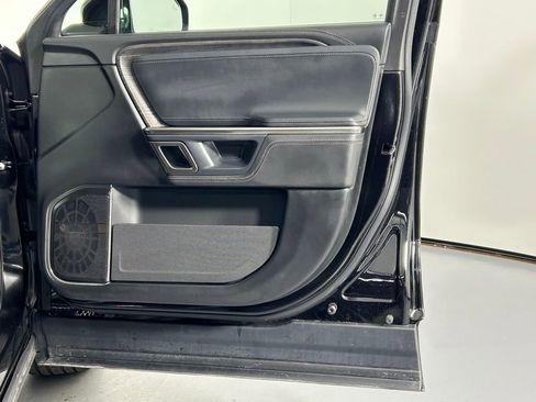 Used 2023 Rivian R1T Adventure image 9