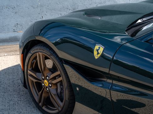 Used 2019 Ferrari Portofino RWD image 10
