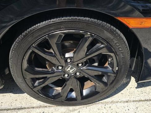 Used 2020 Honda Civic Sport image 12