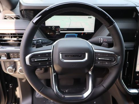 New 2026 GMC Yukon XL Denali w/ Advanced Technology Package AWD/4WD image 14