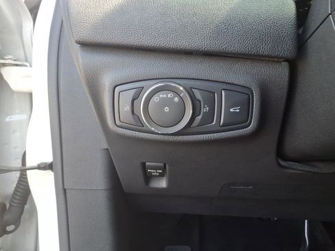 Used 2017 Lincoln MKC Reserve FWD image 15