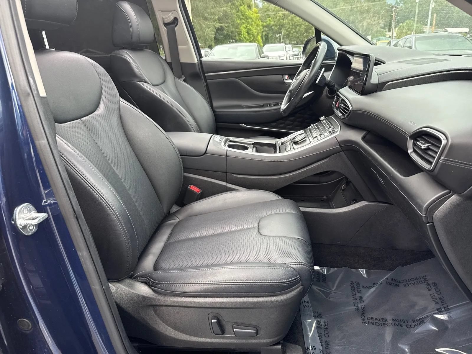 Used 2023 Hyundai Santa Fe SEL w/ Premium Package FWD image 11