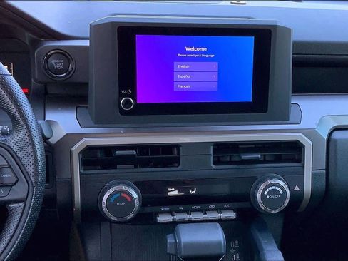 Used 2025 Toyota Tacoma SR5 image 7