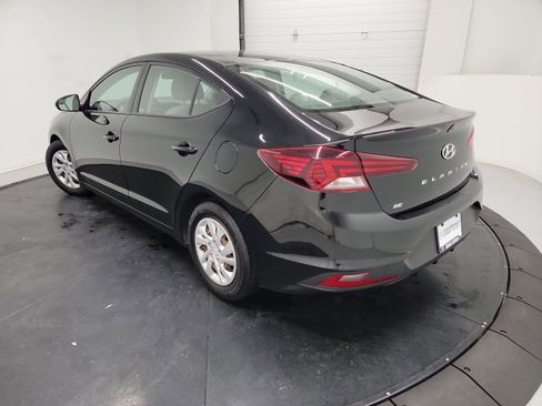 Used 2019 Hyundai Elantra SE image 6
