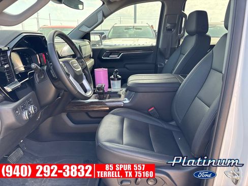 Used 2024 GMC Sierra 1500 Elevation w/ Elevation Premium Package AWD/4WD image 5