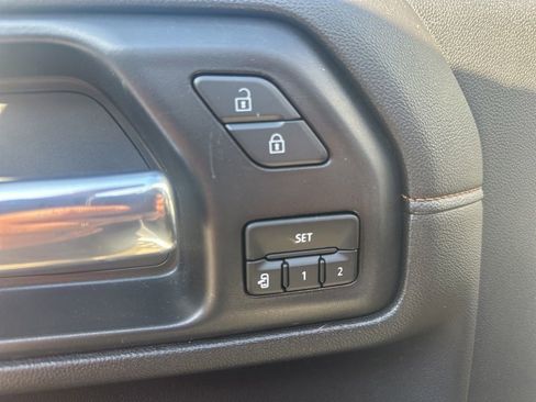 Used 2021 GMC Sierra 2500 AT4 AWD/4WD image 14