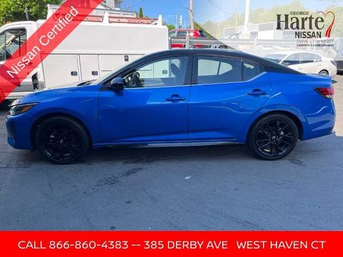 Certified 2025 Nissan Sentra SR w/ Midnight Edition FWD image 6