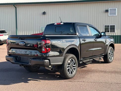 Used 2024 Ford Ranger Lariat w/ Advanced Towing Package AWD/4WD image 6