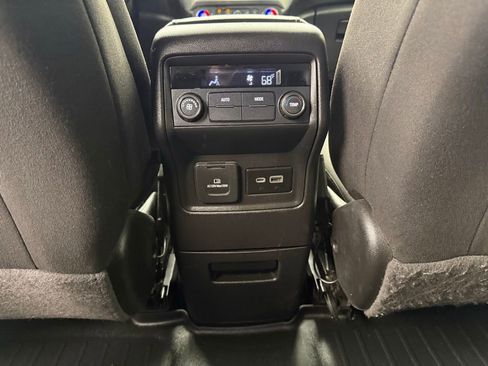 Used 2020 GMC Acadia SLE w/ Driver Convenience Package image 35