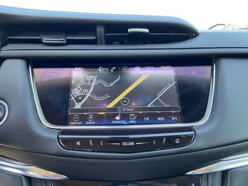 Used 2017 Cadillac XT5 Luxury w/ LPO, Wheel Lock Package FWD image 29