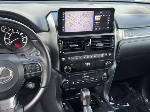 Used 2023 Lexus GX 460 w/ Black Line Special Edition AWD/4WD image 21