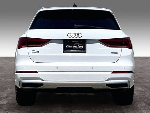 Used 2021 Audi Q3 2.0T Premium w/ Convenience Package AWD/4WD image 6