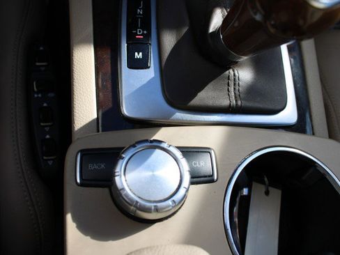 Used 2013 Mercedes-Benz E 550 Cabriolet image 10