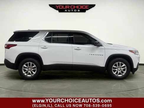 Used 2021 Chevrolet Traverse LS AWD/4WD image 6